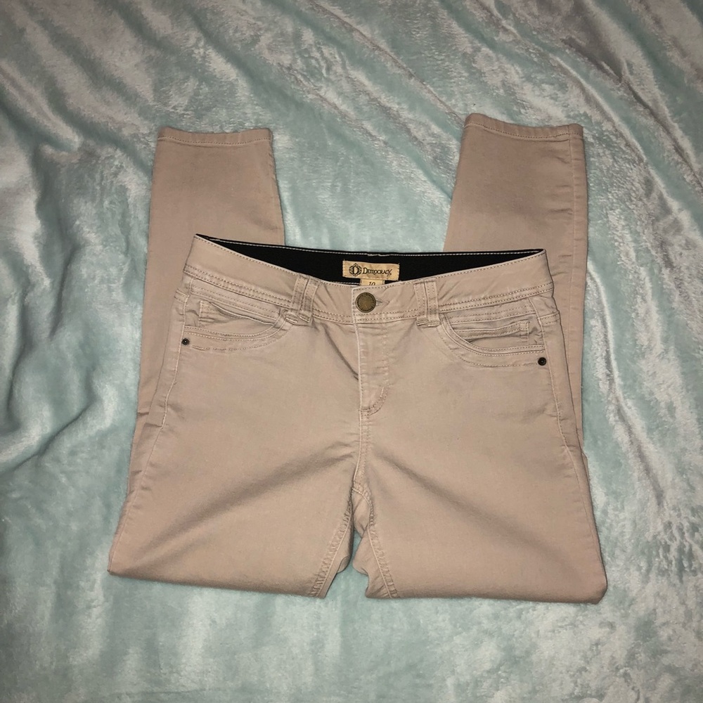 Khaki Democracy jeans